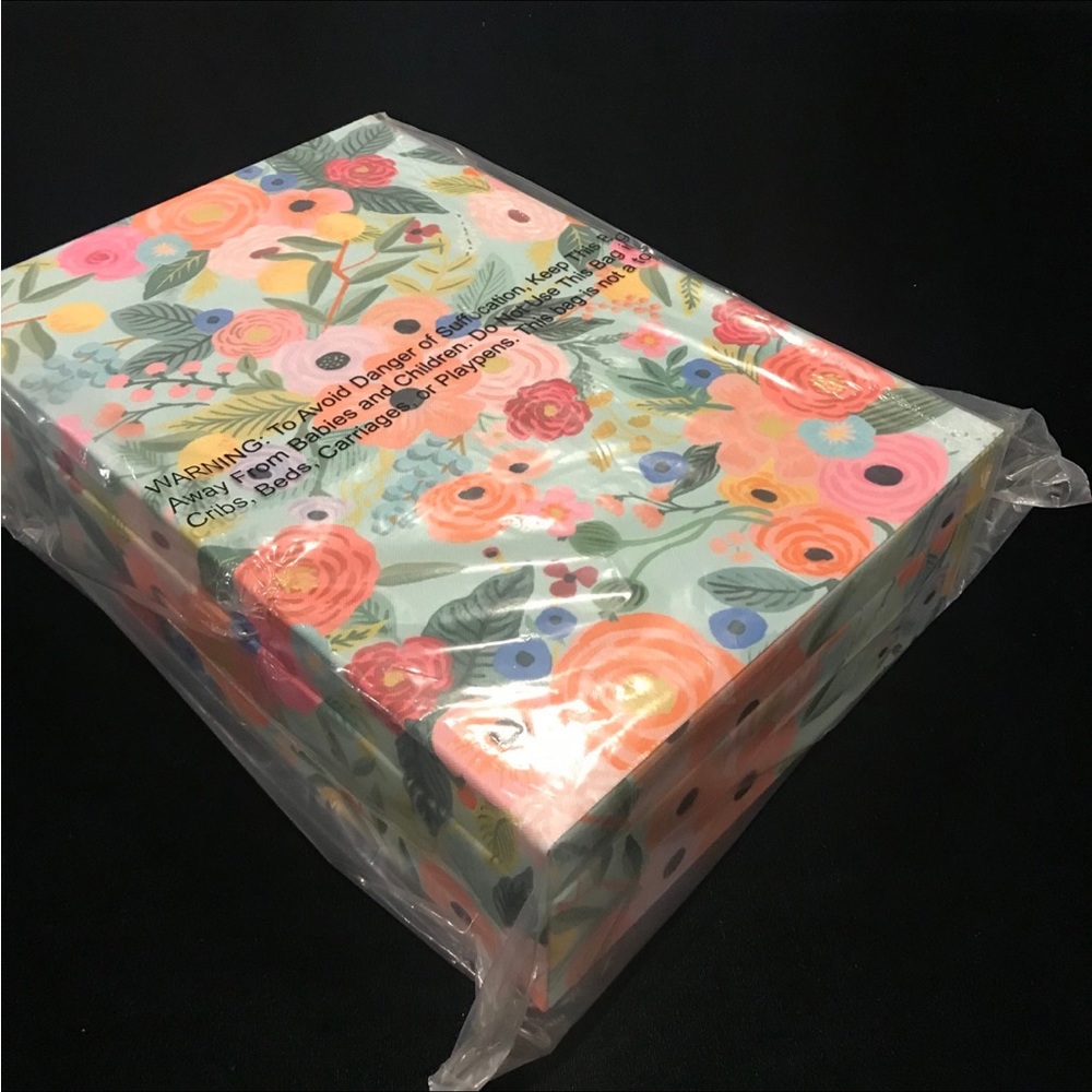 Rifle Paper Co. Decorative Medium Size Storage Box - Garden Party - Picture 7 of 8